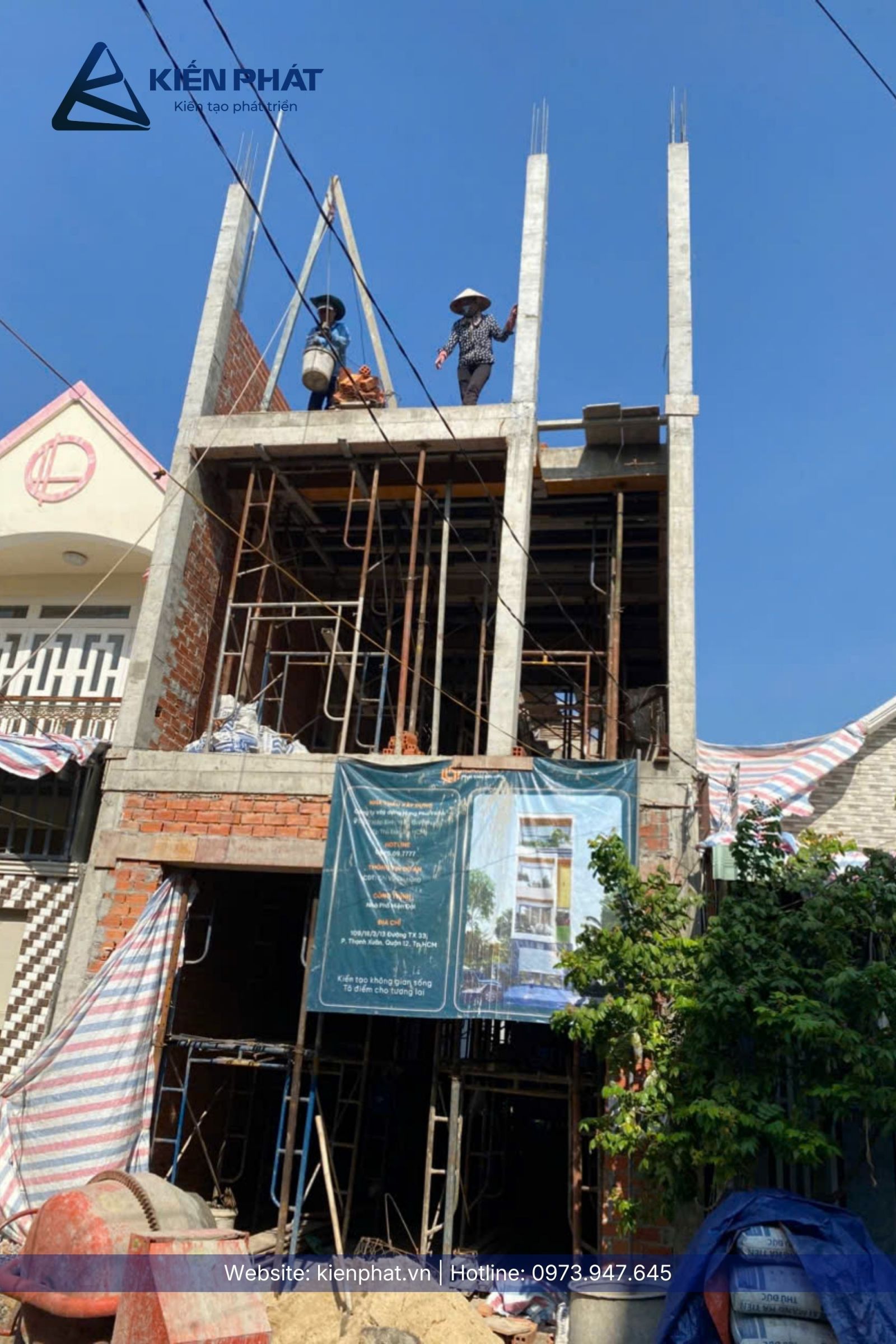 nhà phố 1 trệt 2 lầu 1 tum tại Quận 12 của chị Hằng