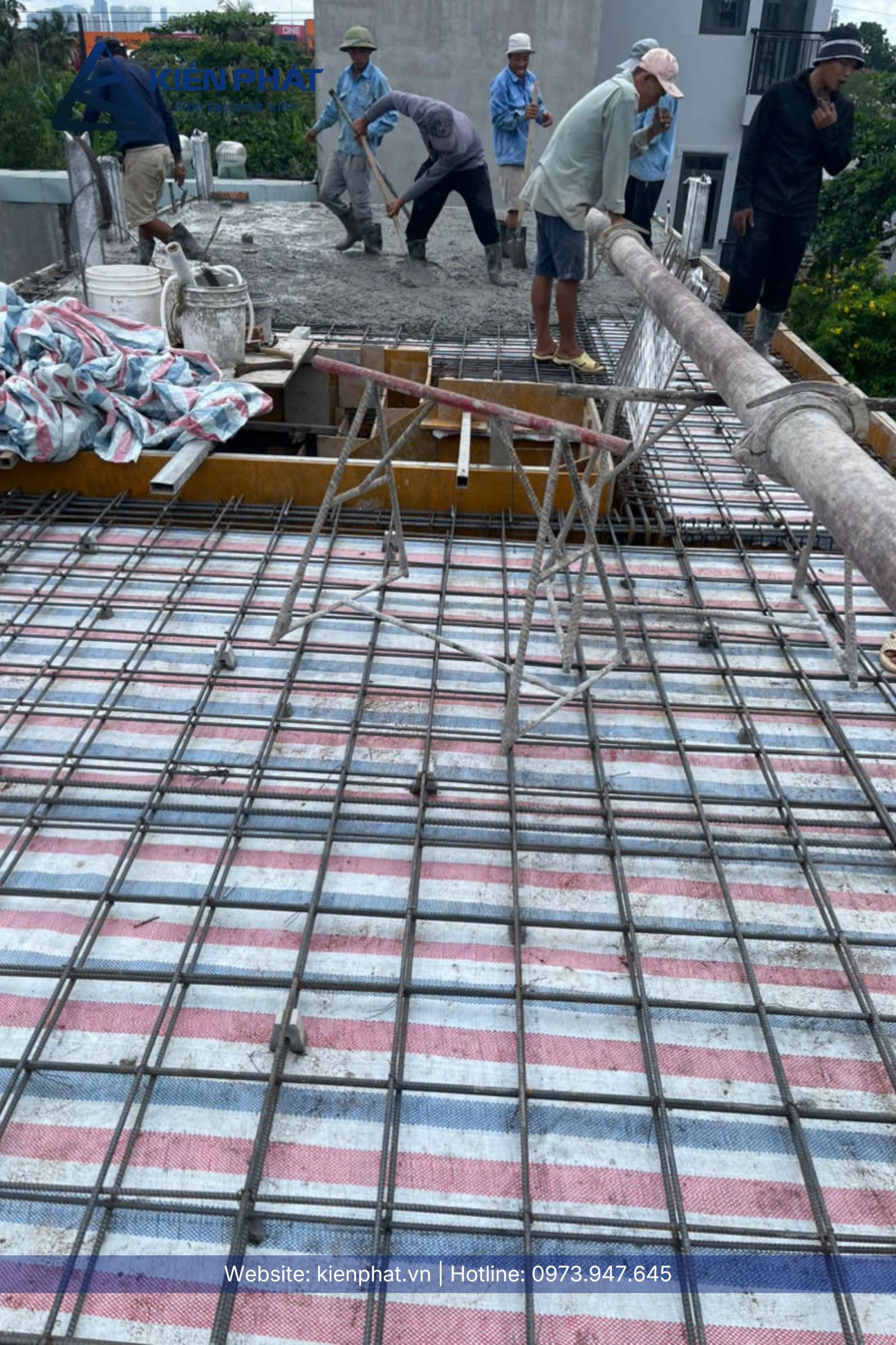nhà phố hiện đại 1 trệt 4 lầu Thủ Đức
