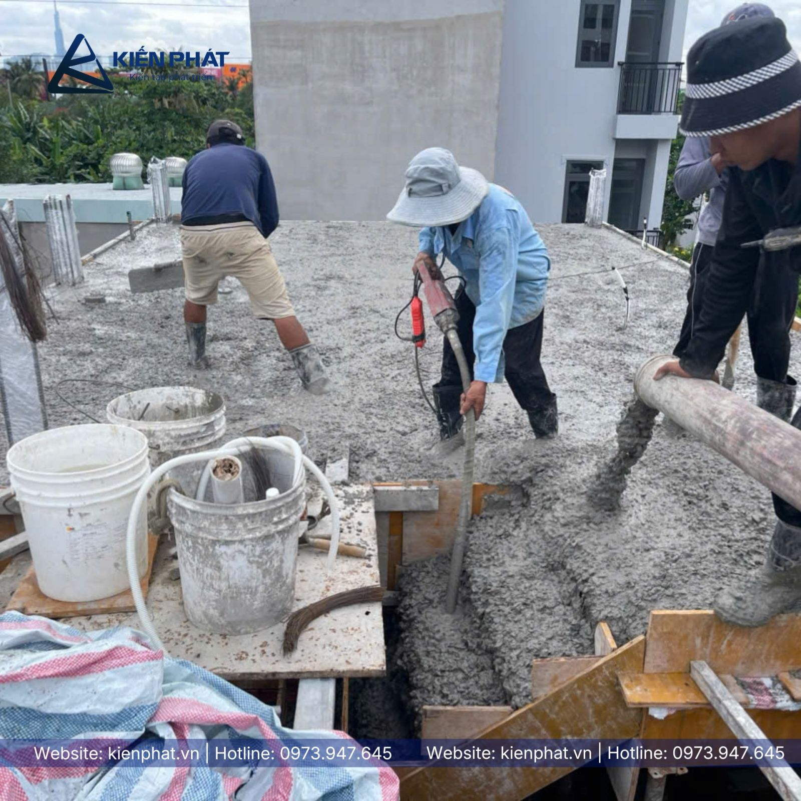 nhà phố hiện đại 1 trệt 4 lầu Thủ Đức