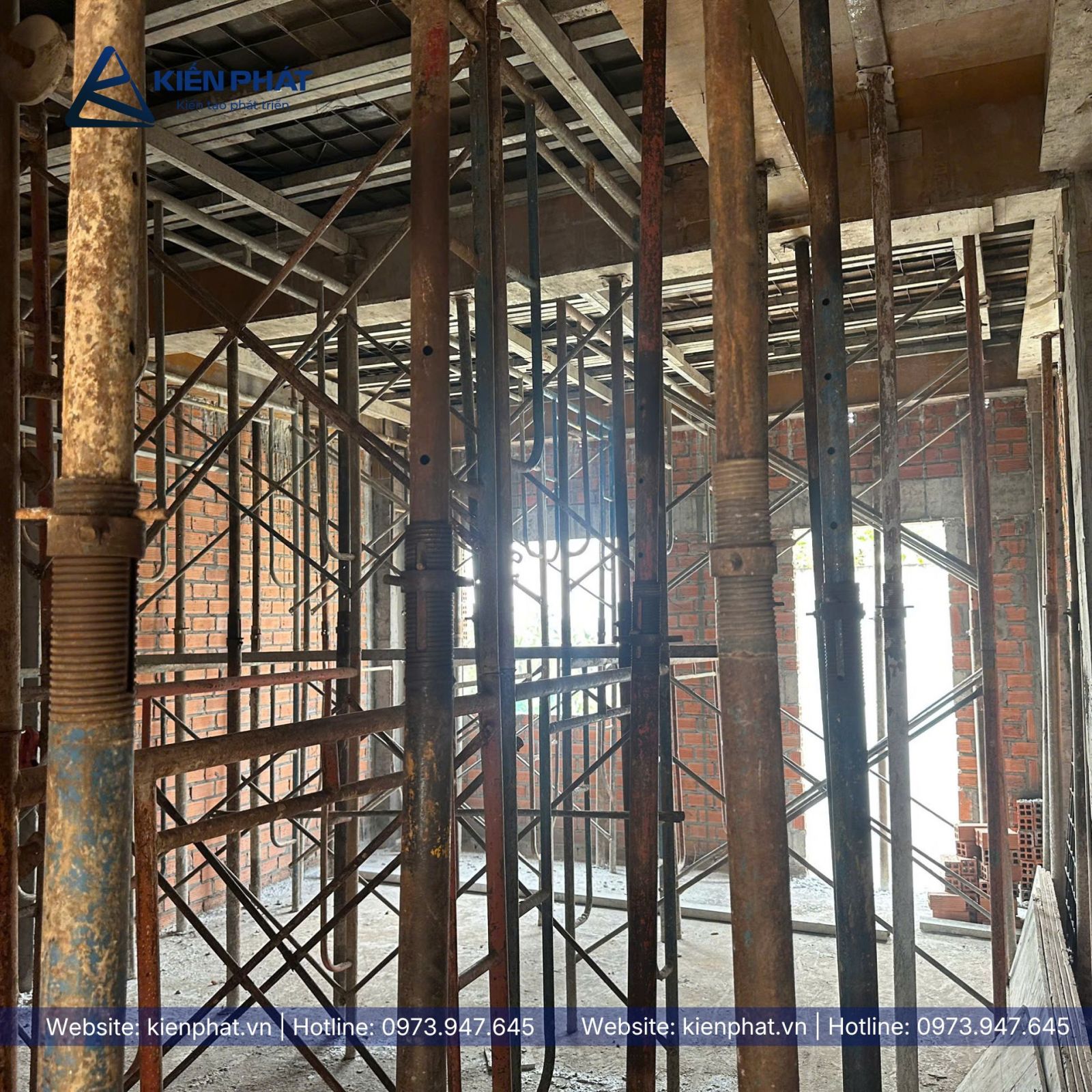nhà phố hiện đại 1 trệt 4 lầu Thủ Đức